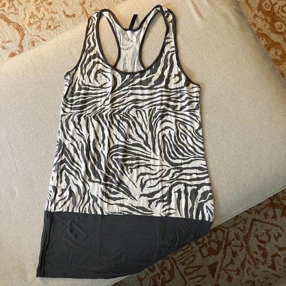 S&S Tops - Gray & White Zebra Tunic Top/Dress Sz M EUC